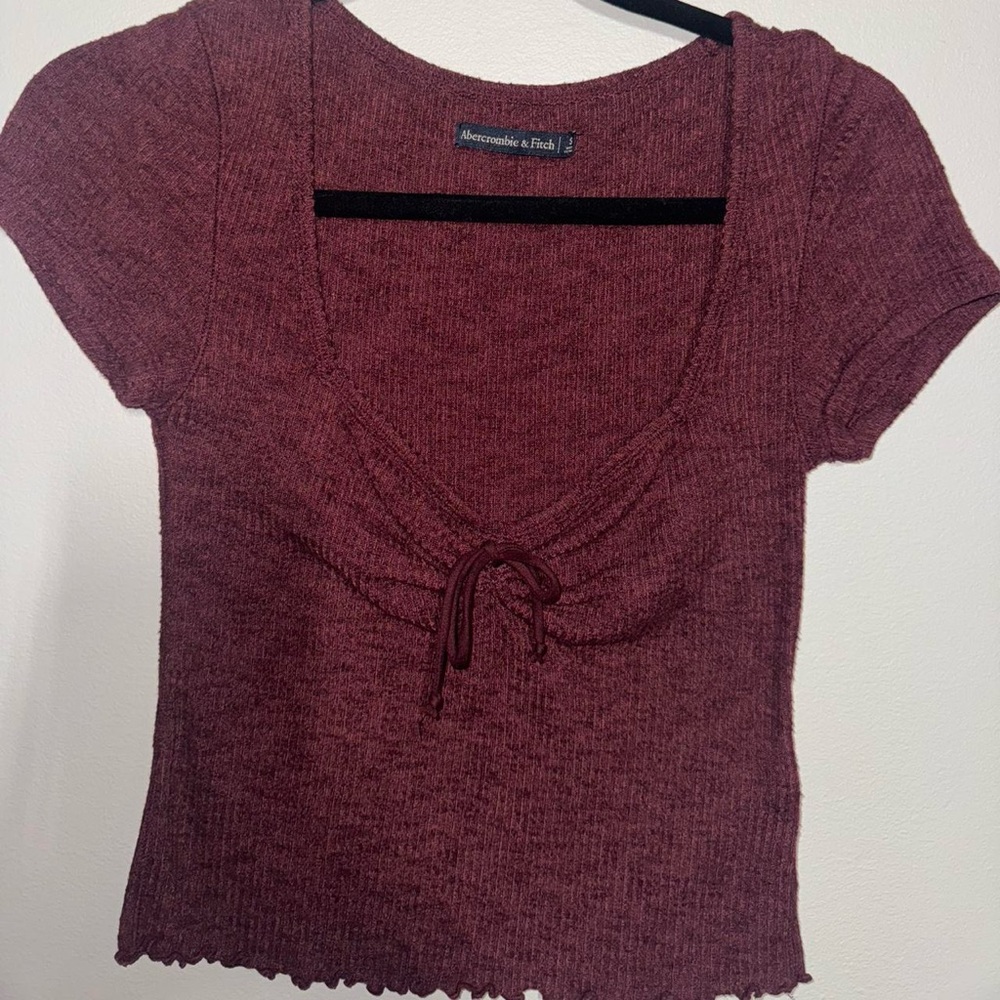 Abercrombie & Fitch Maroon Knit Blouse